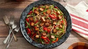 crispy-tofu-noodle-bowl