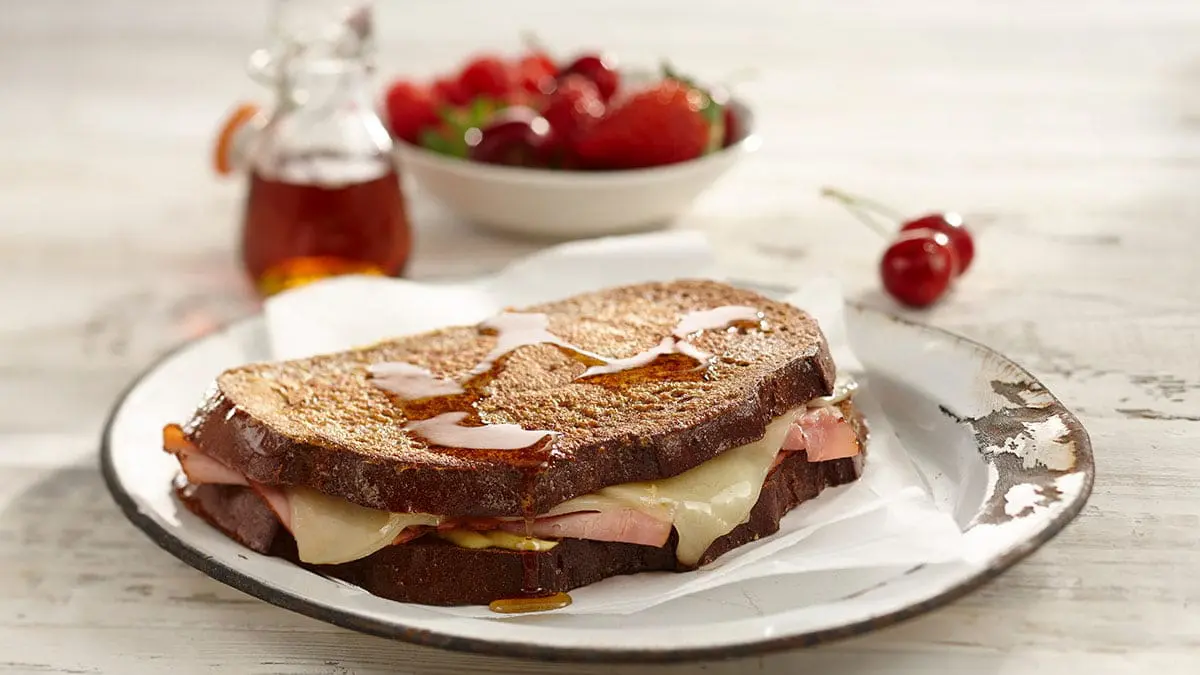 monte-cristo-brunch-sandwich