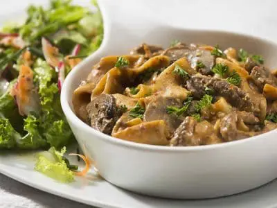 One-Pot Beef Stroganoff feature