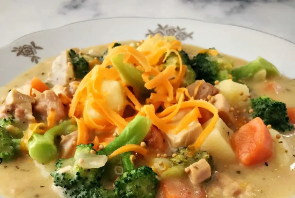 Creamy Broccoli, Cheddar & Mustard Chicken Chowder