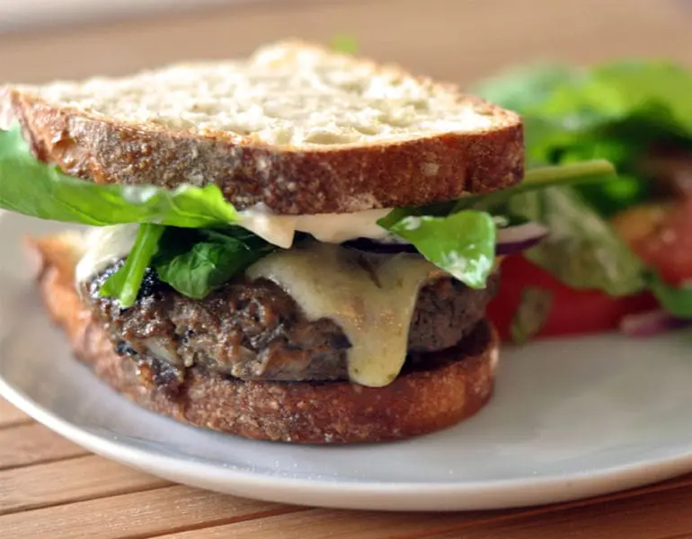 portabella-swiss-burgers