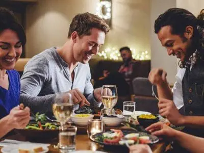 healthy-dining-out-tips
