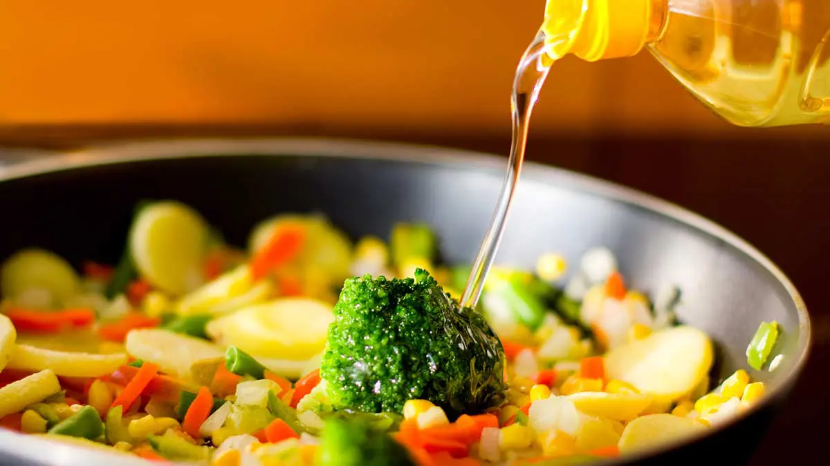 canola-oil-is-healthy