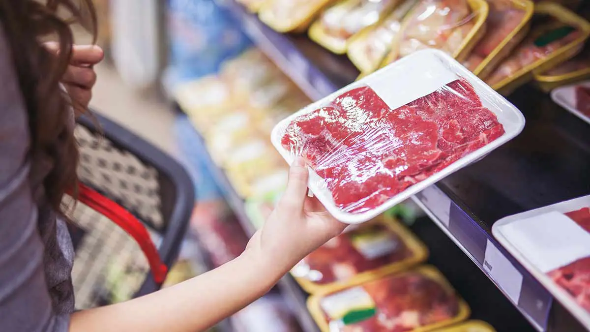 myth-antibiotics-and-meat