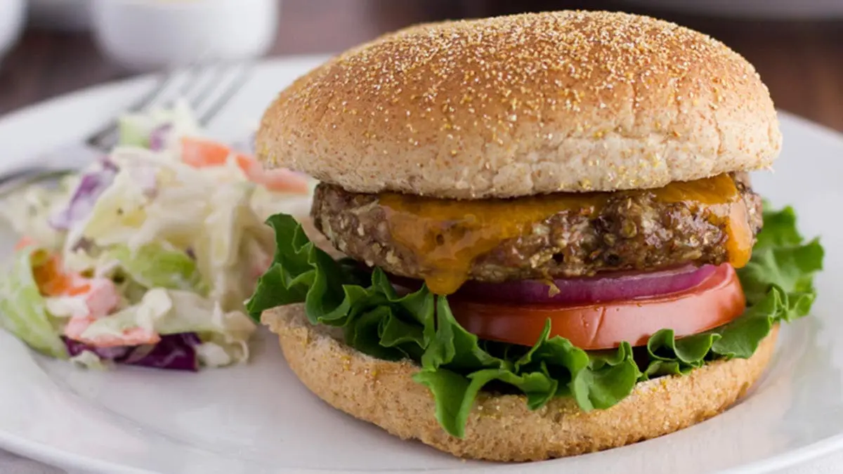 blended-chicken-cheeseburgers