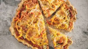barley-crust-sweet=pepper-onion-pizza