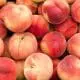 white-peaches