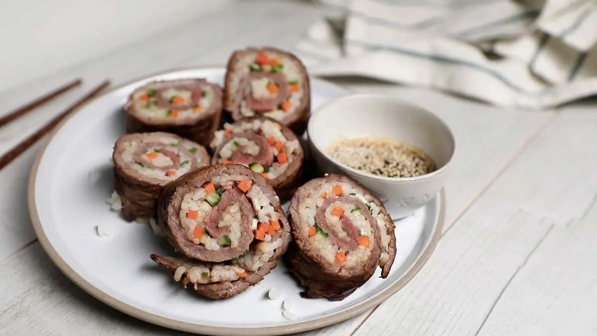 beef sushi rolls