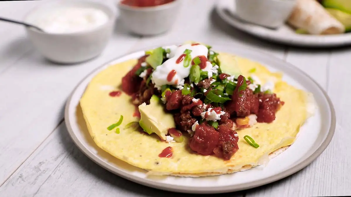 huevos-rancheros-omelette