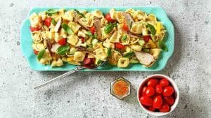 Mediterranean Tortellini Pasta Salad