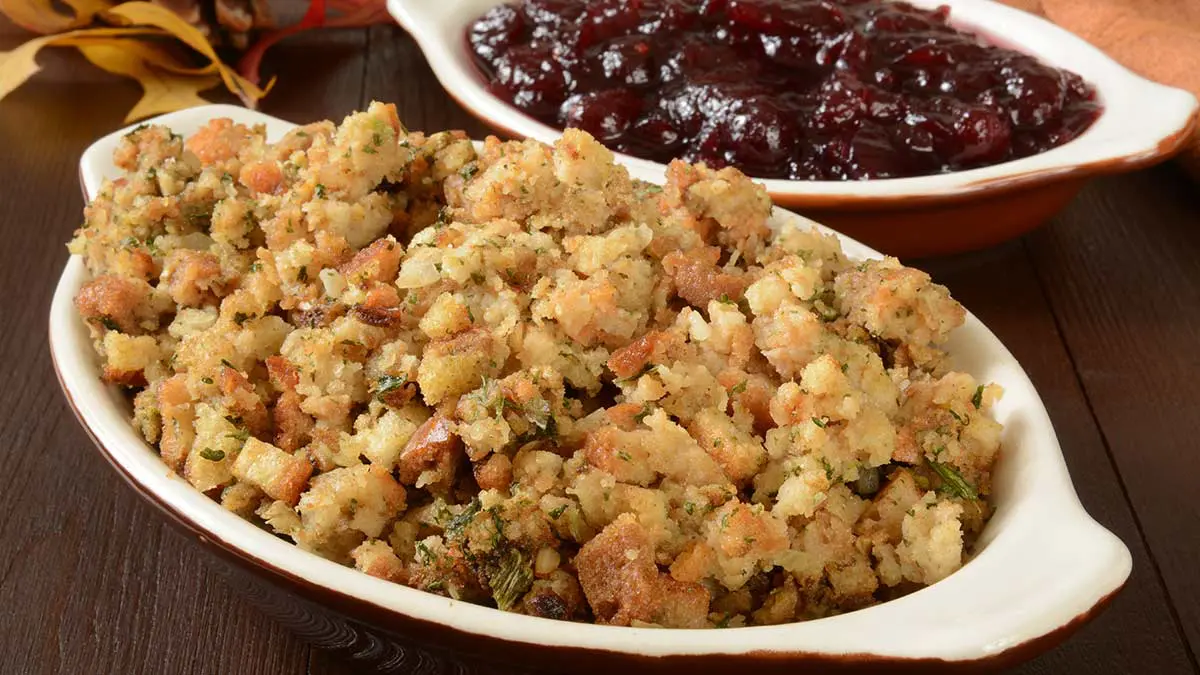 Apple-Herb-Stuffing