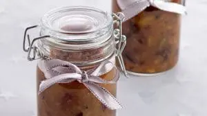 Apple-Onion-Sage-Chutney