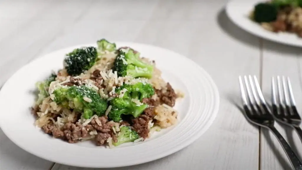 cheesy-broccoli-ground-beef-and-rice