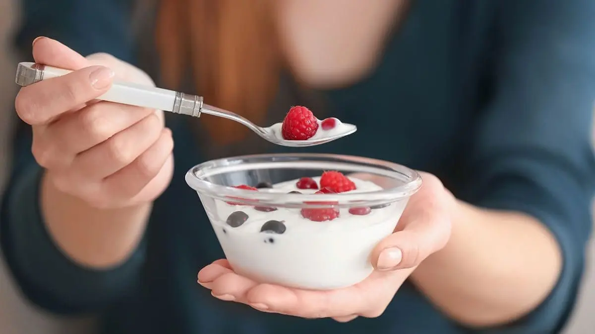 eating yogurt