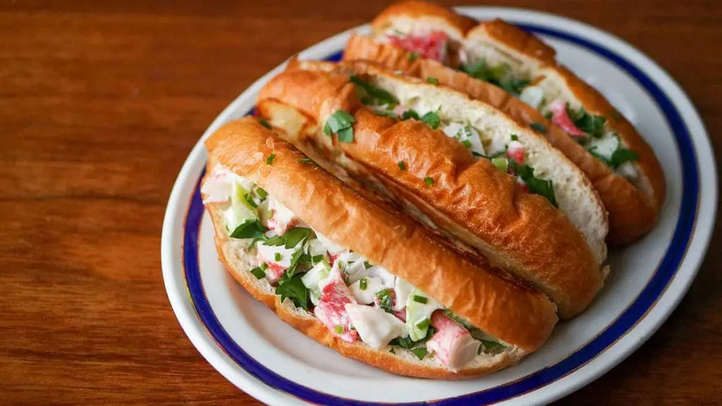 lobster roll