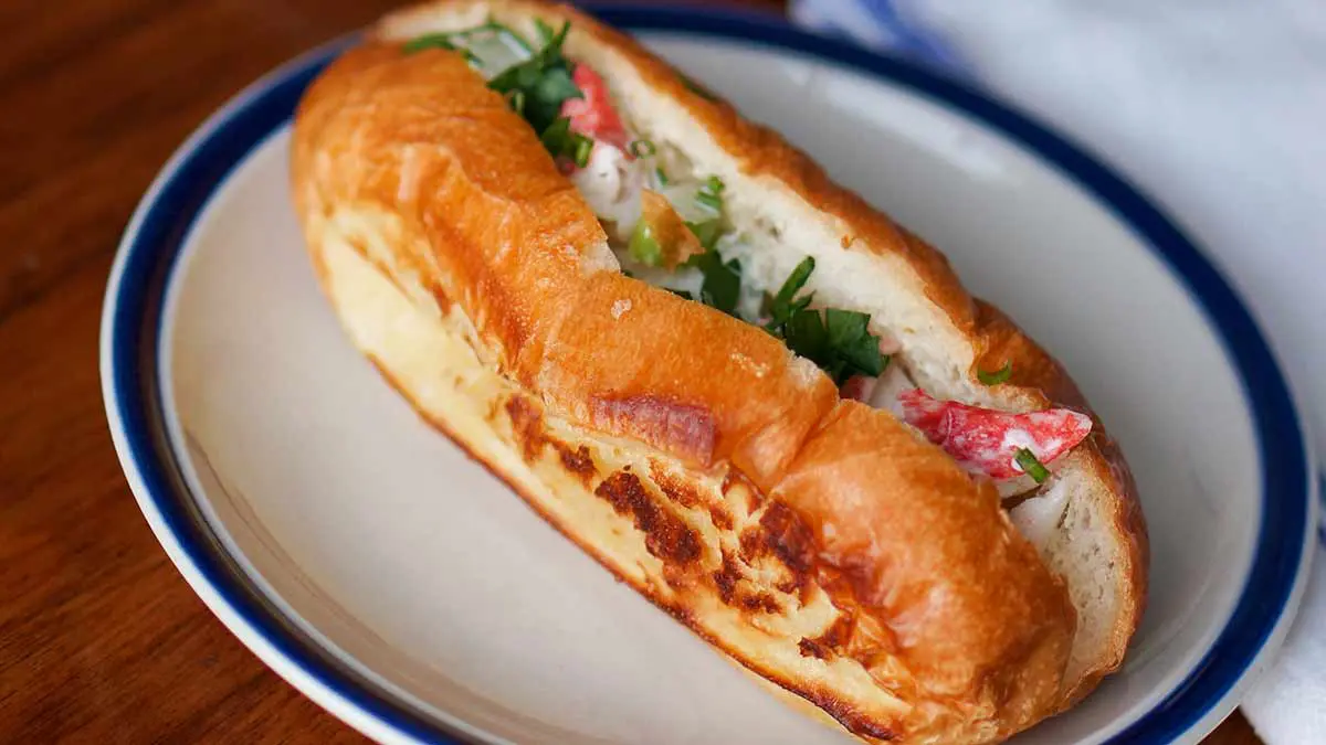 lobster roll
