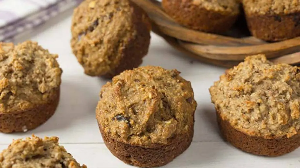 apple-bran-muffins