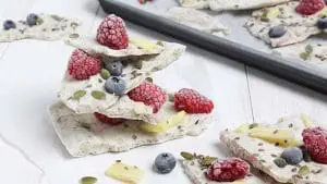 frozen-yogurt-bark