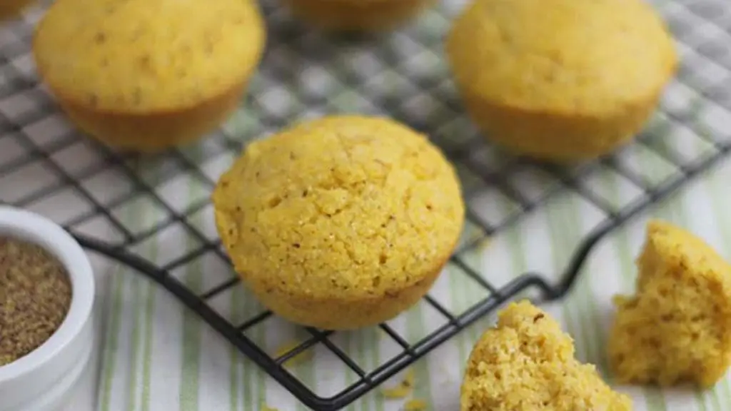 sweet-hometown-corn-muffins