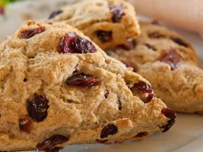 yogurt-barley-fruit-scones
