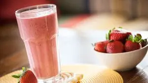 fruit-yogurt-barley-smoothie