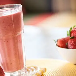 fruit-yogurt-barley-smoothie