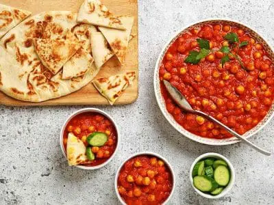 garlic-tomato-chickpeas
