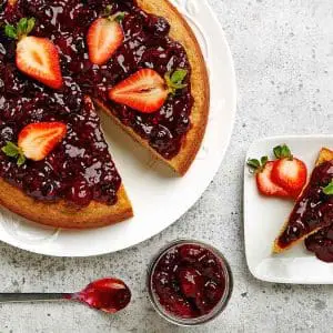 yogurt-lemon-cake-with-berry-sauce