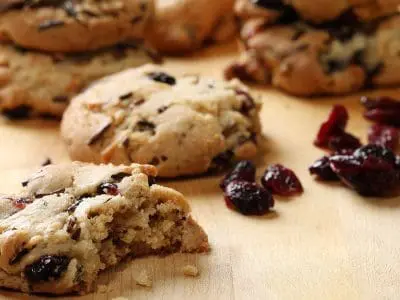 cranberry-sage-puffed-wild-rice-cookies