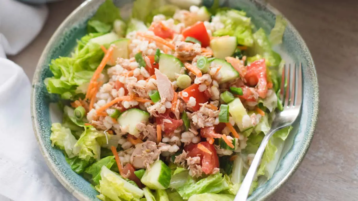 Easy Veggie Tuna Barley Salad