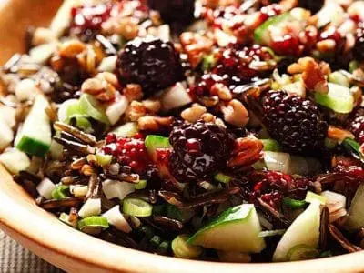 crunchy-wild-rice-salad-with-blackberry-dressing