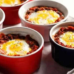 mexican-baked-eggs-and-black-beans