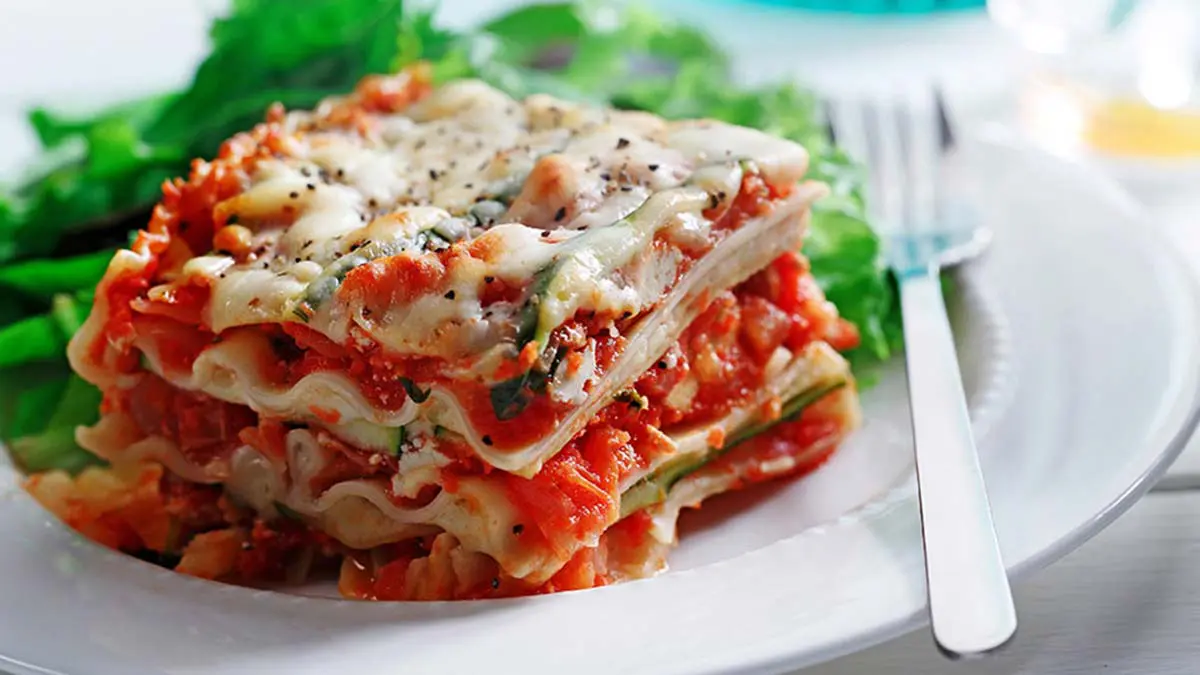 tomato-basil-zucchini-lasagna