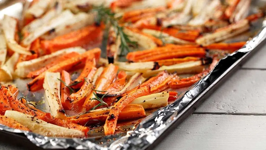 roasted-carrots-and-parsnips