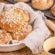 Honey-Oat-Buns