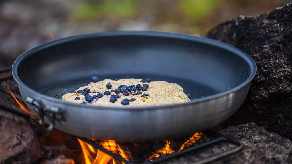 Campfire-Bannock