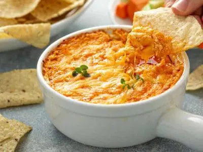 Cheesy Buffalo Chicken Dip