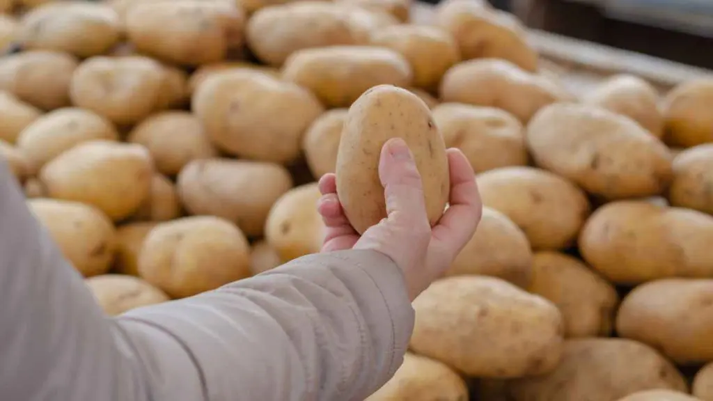 Buying Potatoes