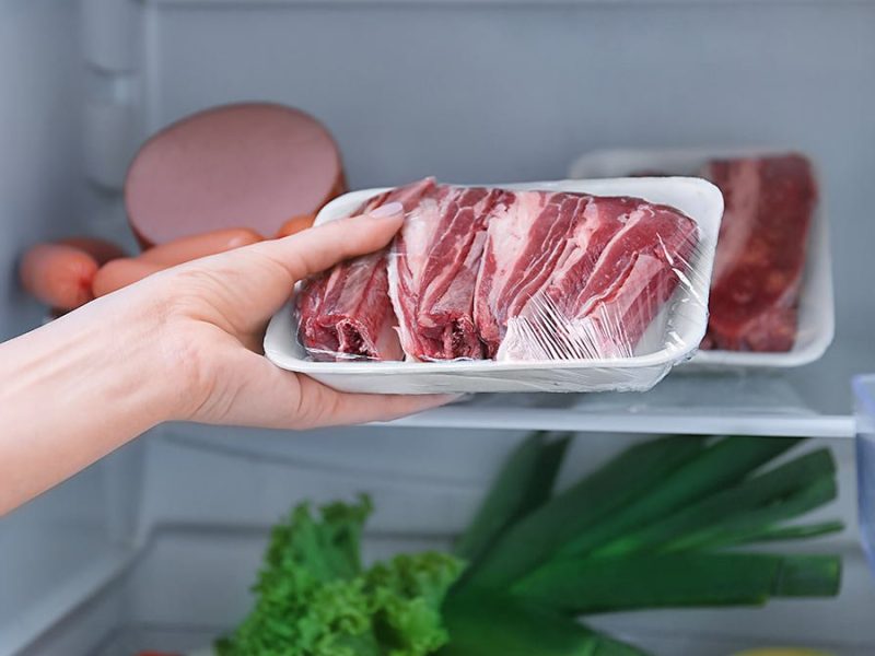 food-safety-thawing-meat