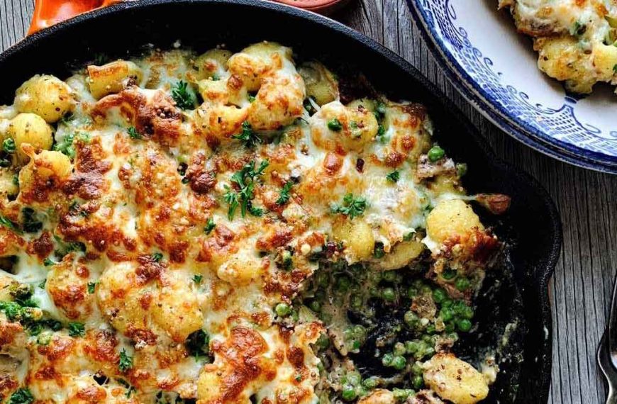 skillet-gnocchi-with-peas-bacon-and-mustard