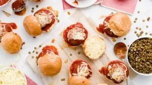 lentil-meatball-sliders