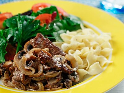 creamy-beef-mushrooms-and-noodles