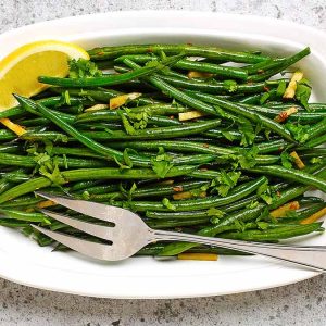 blistered-green-beans-with-ginger