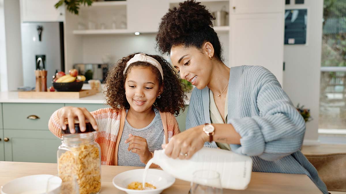 family eating cereal