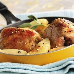 chicken-thighs-with-apples