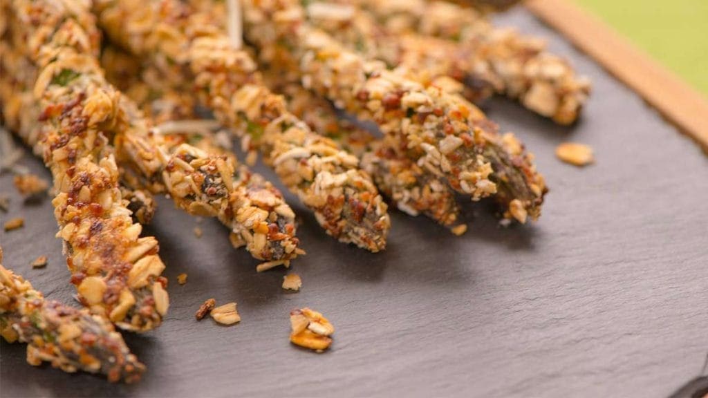 Parmesan-and-Oat-Breaded-Asparagus