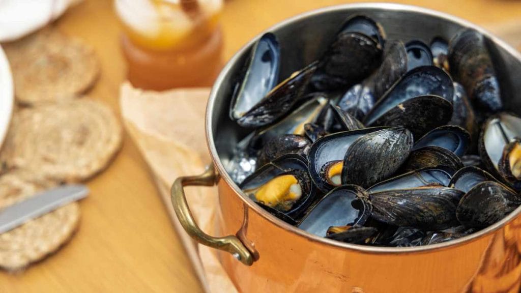 Fresh Mussels
