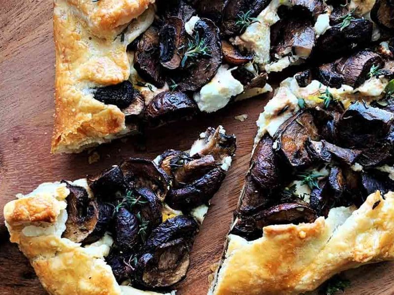 mushroom-and-goat-cheese-galette