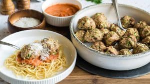 Italian-chicken-ricotta-meatballs