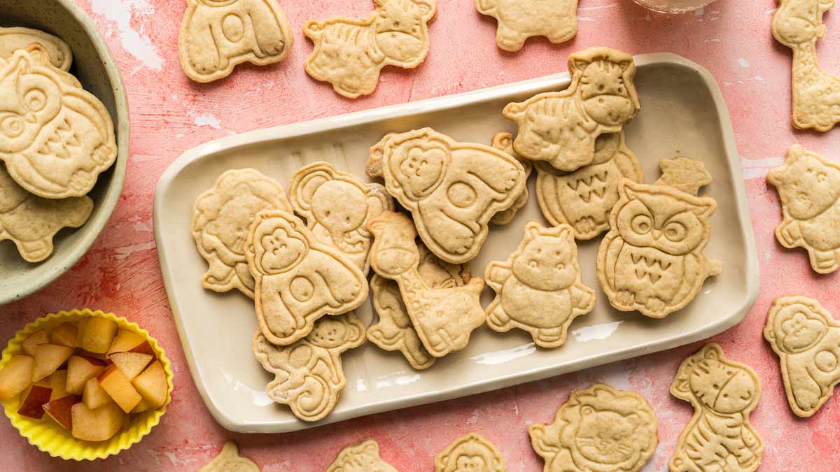 Oat-Flour-Animal-crackers